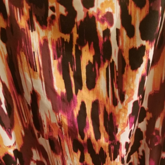 Leopard print top - Picture 3 of 3